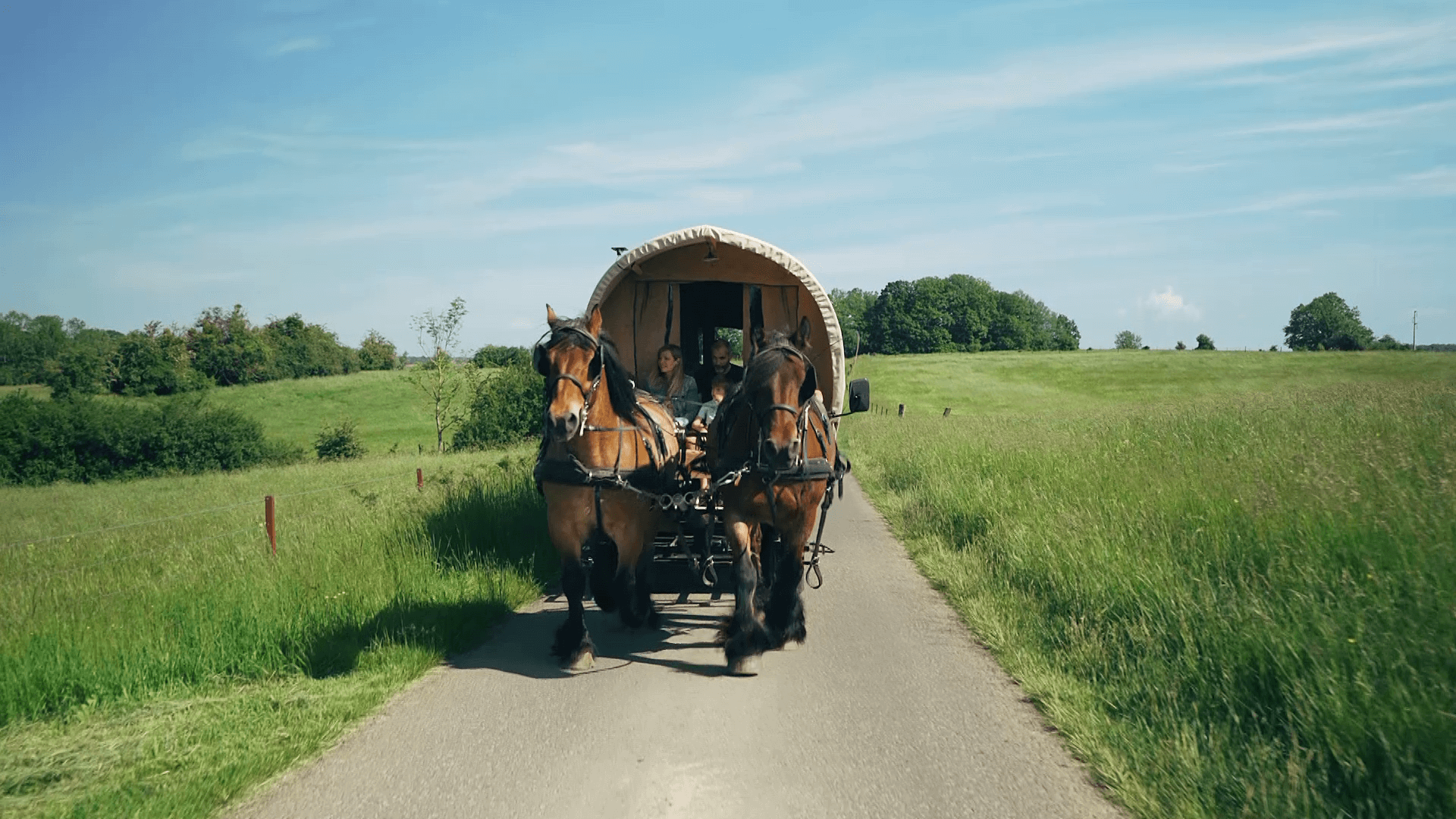 Les Crêtes Préardennaises en roulotte